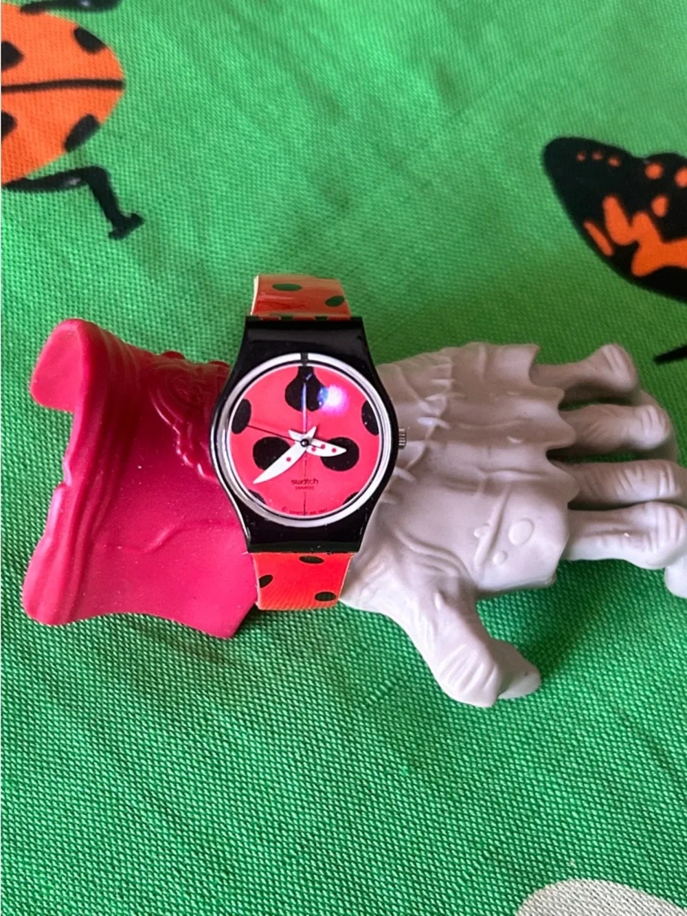 Swatch 90s Ladybug Watch - Picture 4 of 7